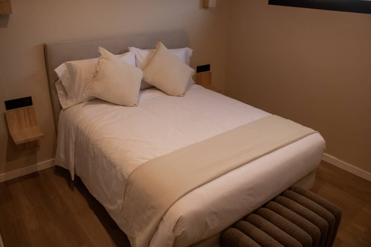 Cama habitacion doble